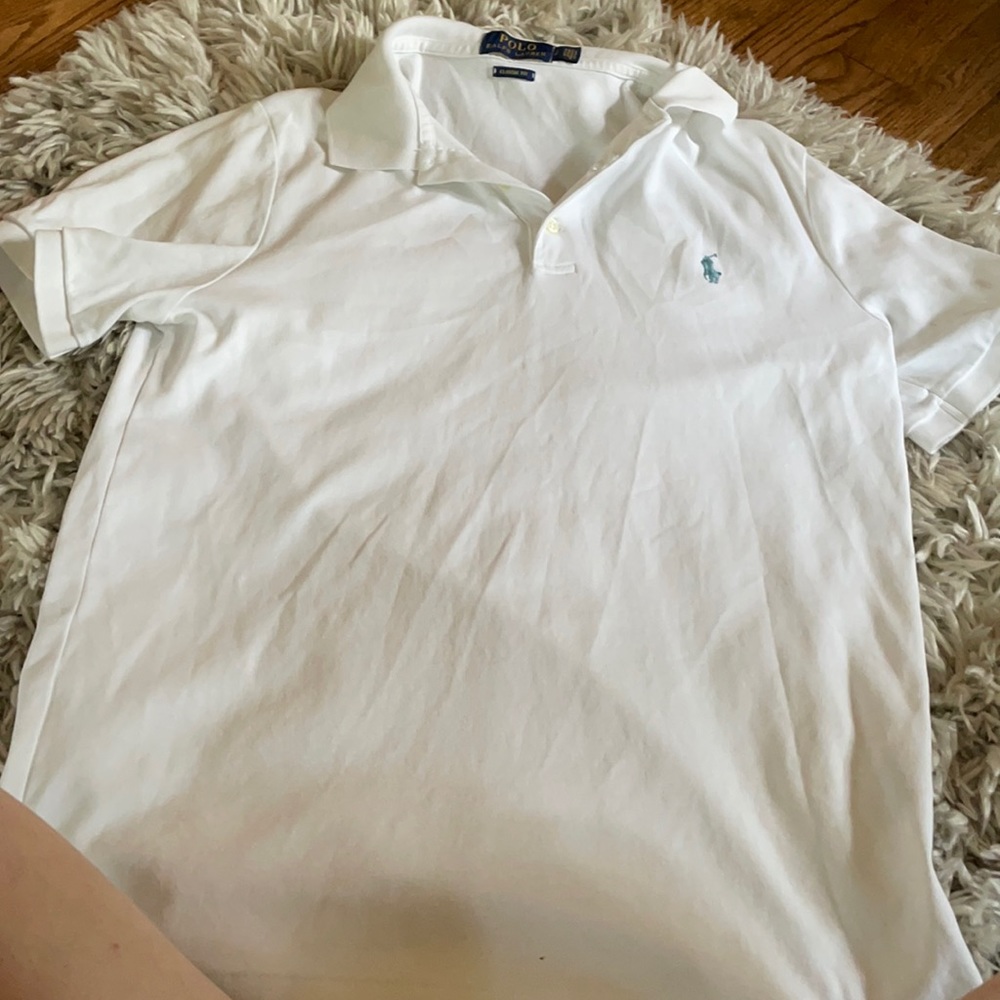White polo collard shirt